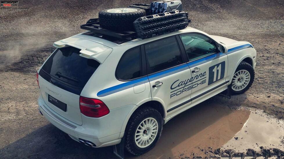 Porsche Cayenne mit Zubehör von Porsche Classic