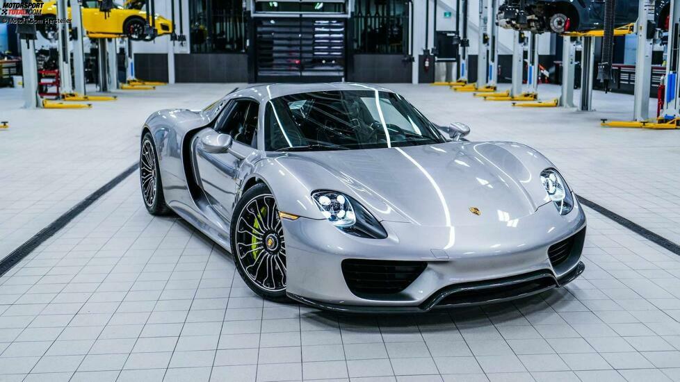 Porsche 918 Spyder (2015)