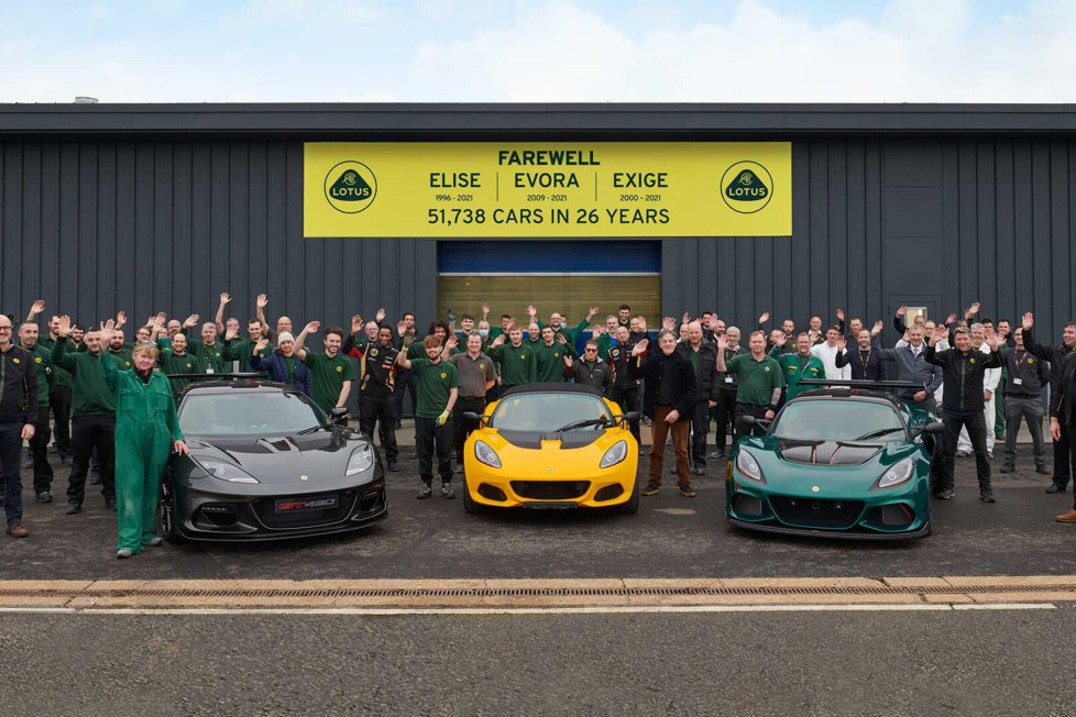 Nach 51.738 Fahrzeugen hat Lotus die Produktion der Modelle Elise, Exige und Evora eingestellt: Die Emira wird ihr Nachfolger und das letzte Benziner-Modell