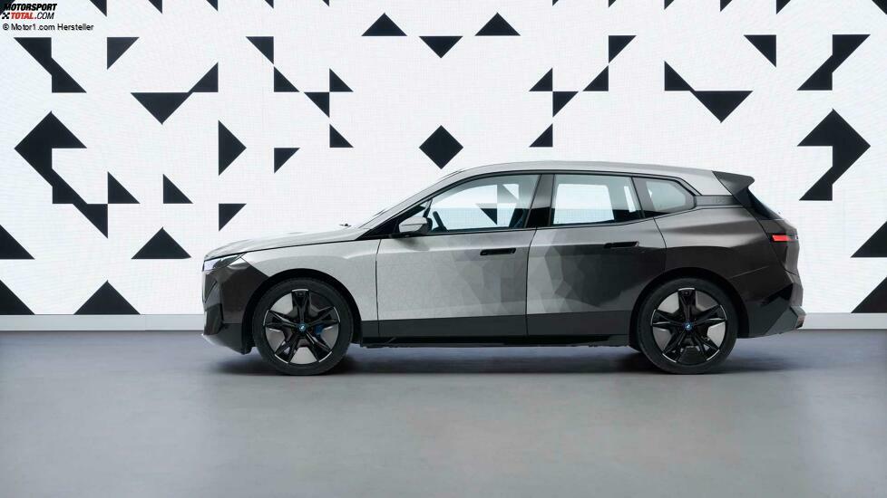 BMW iX Flow mit E-Ink