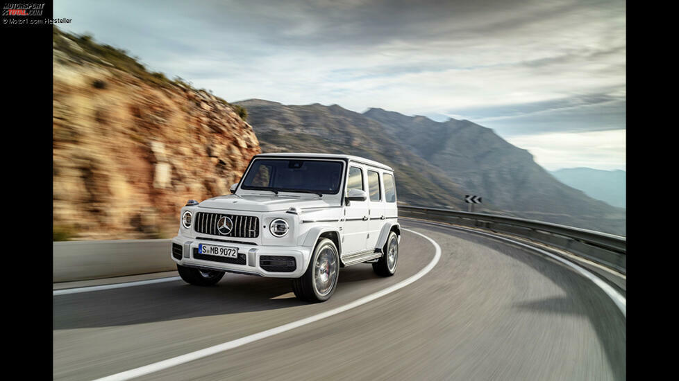 Die Fahrleistungen des neuen G 63 sind eigentlich absurd: 0-100 km/h gehen jetzt in 4,5 Sekunden, der Topspeed liegt bei bis zu 240 km/h