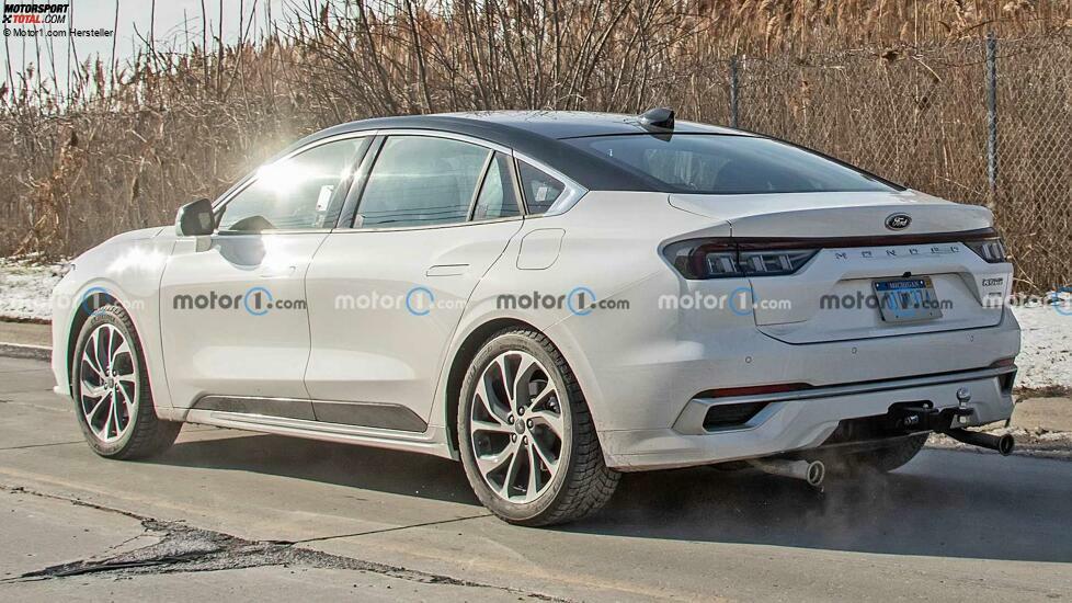 Ford Mondeo (2022) als Erlkönig