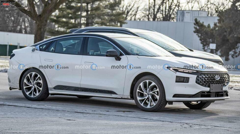 Ford Mondeo (2022) als Erlkönig