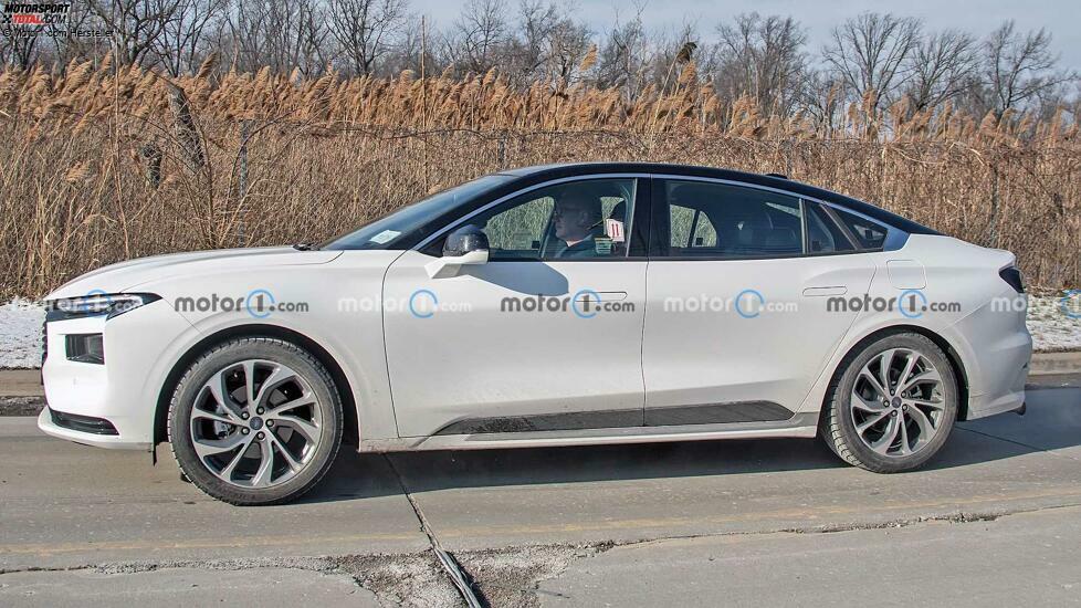 Ford Mondeo (2022) als Erlkönig