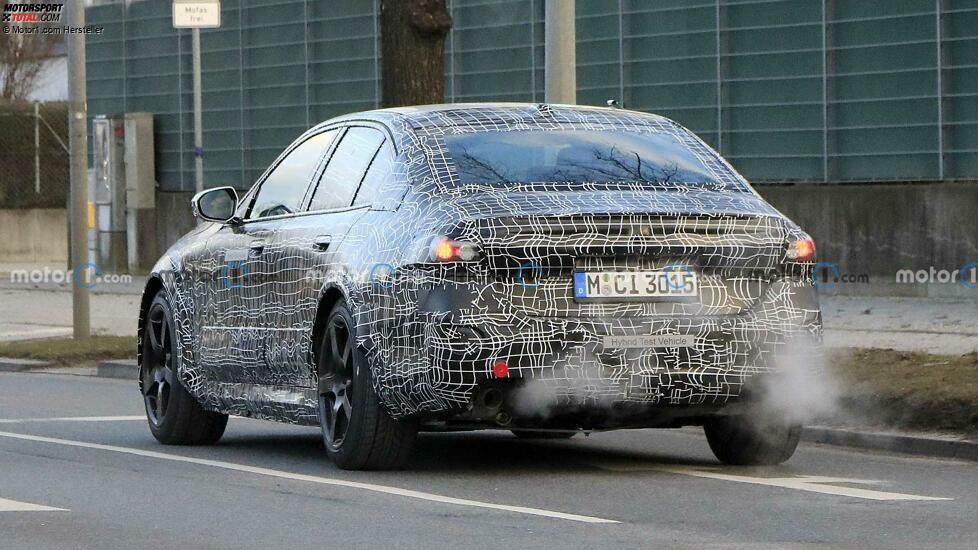 2024 BMW M5 erstes Spionagefoto