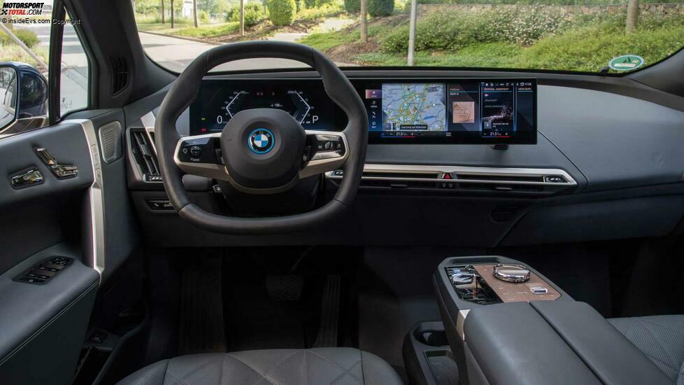 BMW iX xDrive 50 (2021): Interieur