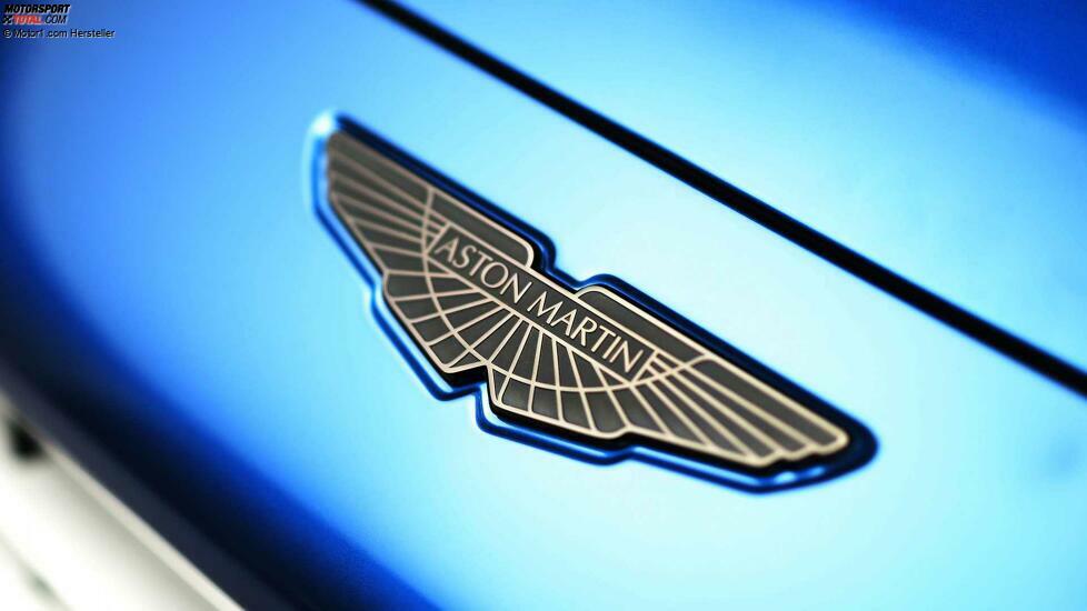 Aston Martin DBX707 Badge