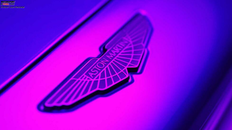 Aston Martin DBX707 Badge