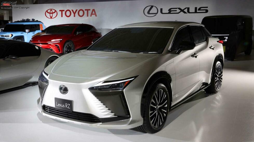 Lexus RZ 450e