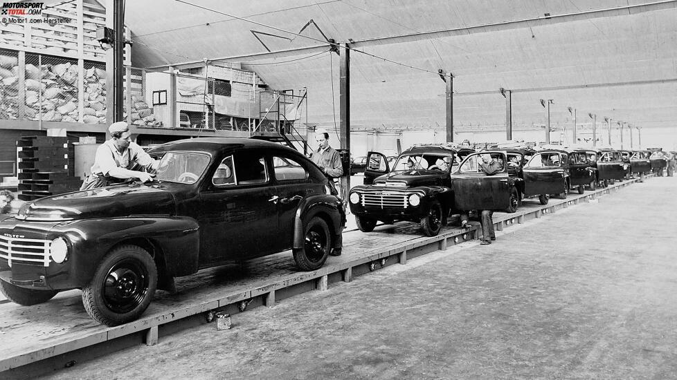 75 Jahre Produktionsstart Volvo PV444 Buckel