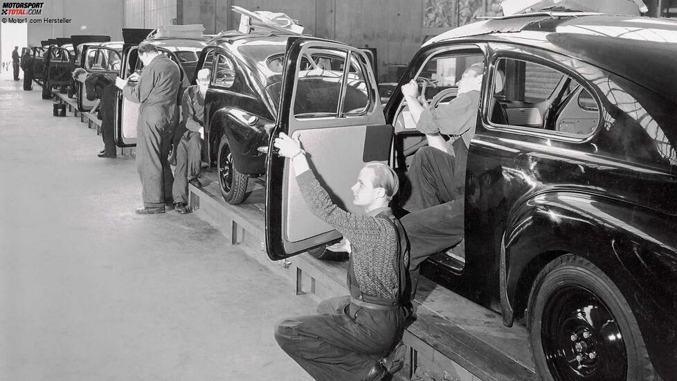 75 Jahre Produktionsstart Volvo PV444 Buckel