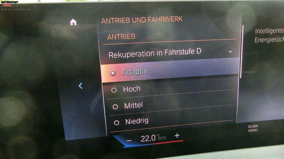 BMW xDrive 50: Die Rekuperationseinstellung für den Fahrmodus D. 