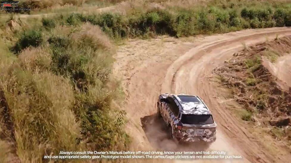 2022 Ford Everest Teaser