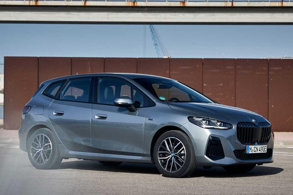 Braucht man 326 Plug-in-Hybrid-PS in einem Minivan? Performance und Reichweite überzeugen, aber das ist ja auch nicht alles