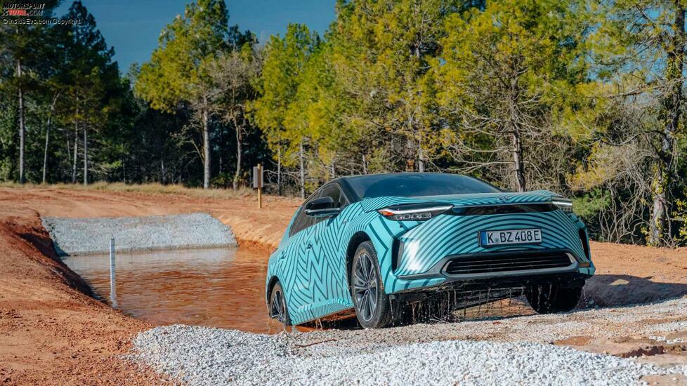 Toyota bZ4X (2022) Covered-Drive