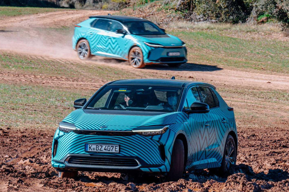 Konfigurierbar ab sofort, Vorverkauf ab April, Auslieferung ab Frühsommer:Wir konnten den Toyota bZ4X bereits vor seiner Markteinführung als Prototyp testen