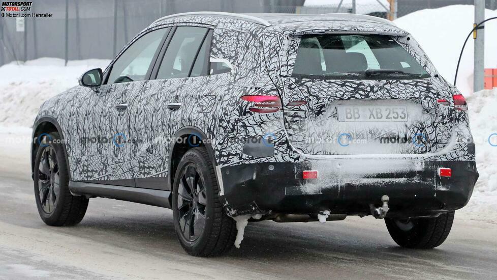 Mercedes GLC (2023) auf neuen Erlkönigbildern