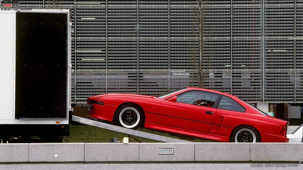 BMW M8 (E31)