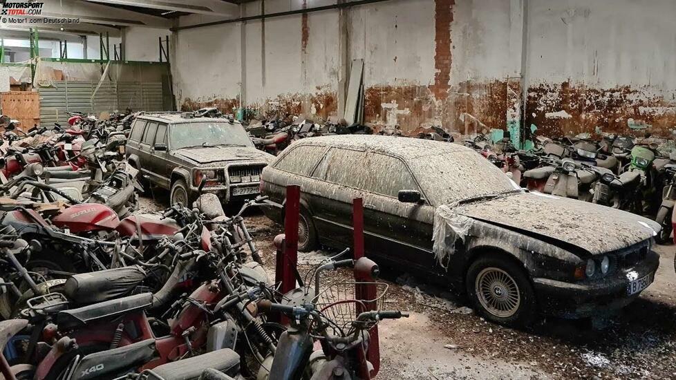 Abandoned BMW Dealership in Spain