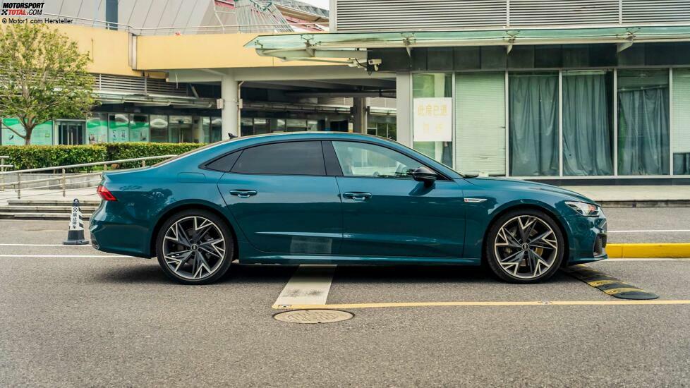 Audi A7L (2022)