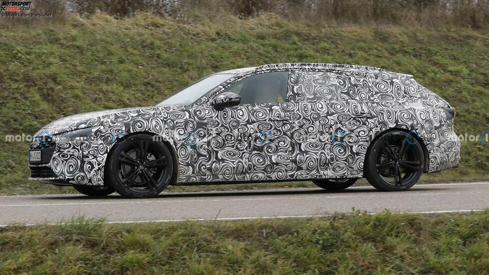 2023 Audi A4 Avant spionieren Foto