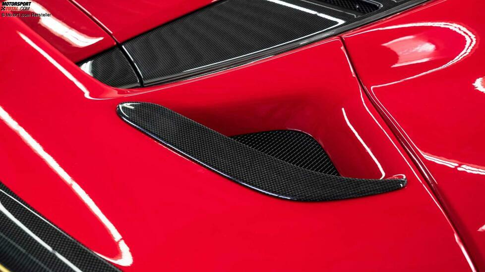 Ferrari F8 Spider von Mansory