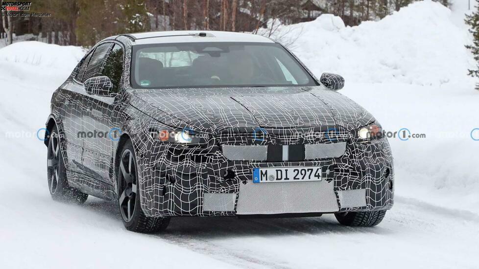 BMW M5 (2023) auf neuen Erlkönigfotos