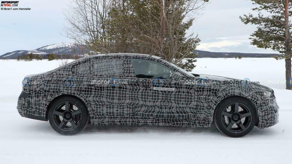 BMW M5 (2023) auf neuen Erlkönigfotos