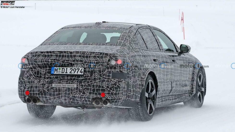 BMW M5 (2023) auf neuen Erlkönigfotos