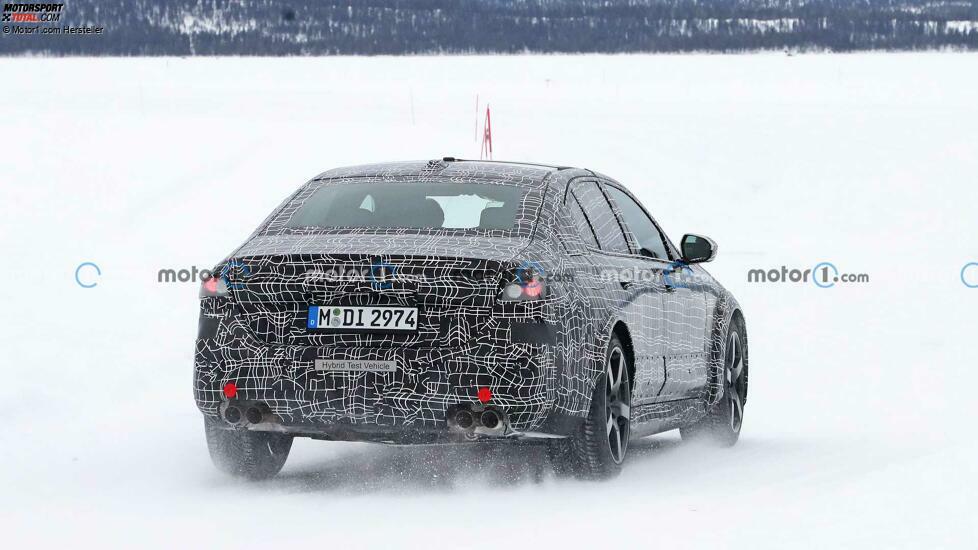 BMW M5 (2023) auf neuen Erlkönigfotos