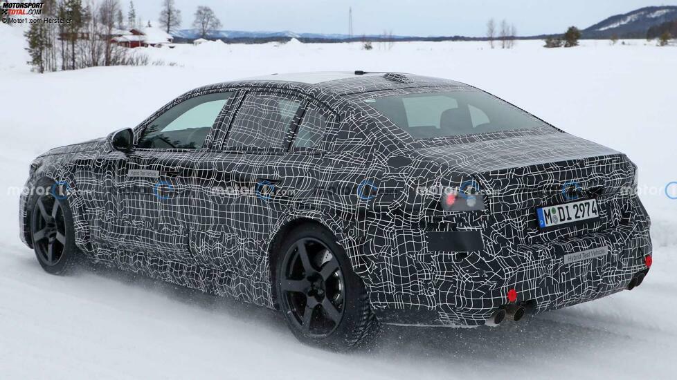 BMW M5 (2023) auf neuen Erlkönigfotos