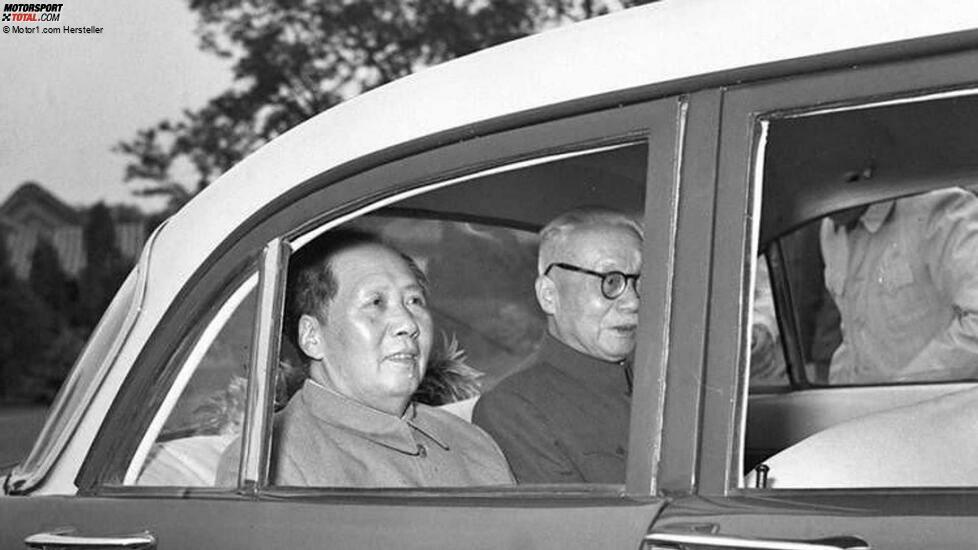 015 - Der Führer der chinesischen Revolution fuhr auf dem Rücksitz des CA71