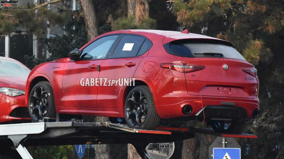 Alfa Romeo Stelvio Estrema (2022) Erlkönig