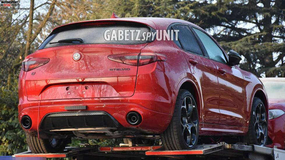 Alfa Romeo Stelvio Estrema (2022) Erlkönig