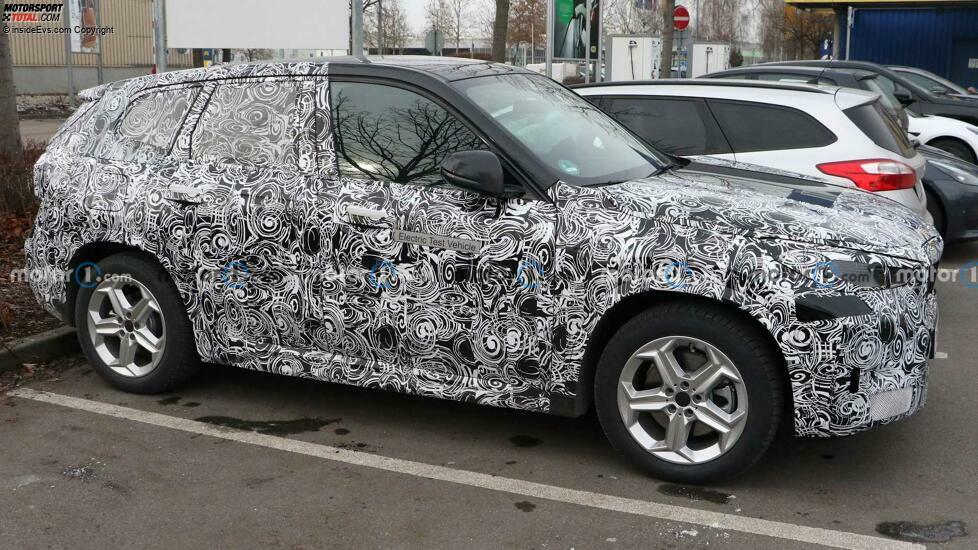 BMW iX1 (2022) auf neuen Erlkönigbildern plus Innenraum