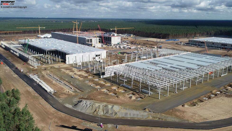 Tesla Giga Berlin (Gigafactory 4) - Model Y factory construction October, 2020
