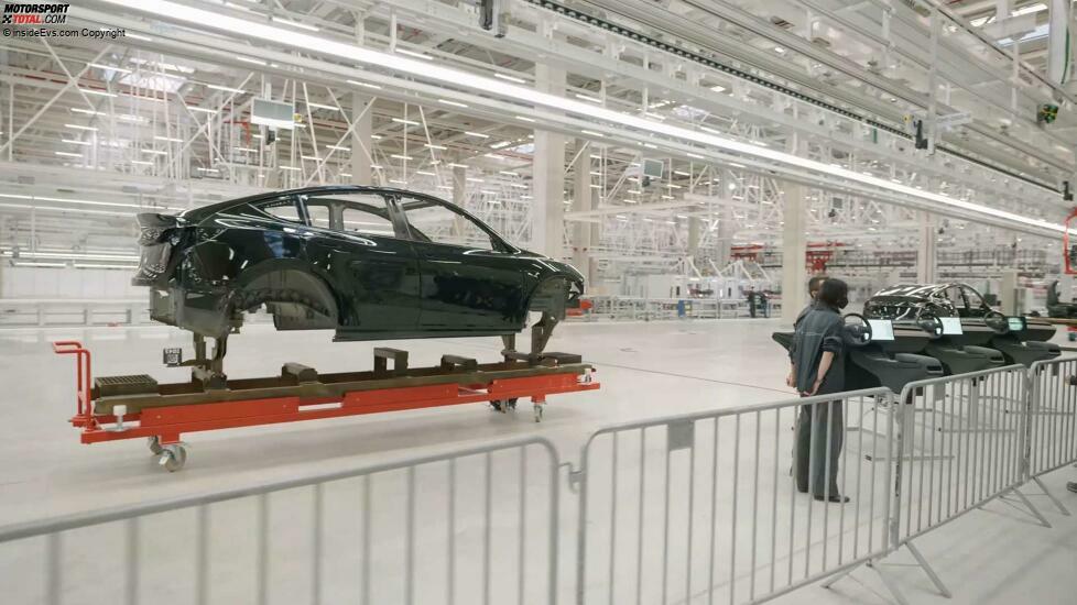 Tesla Giga Berlin: Gigafactory Berlin-Brandenburg County Fair (October 10, 2021)