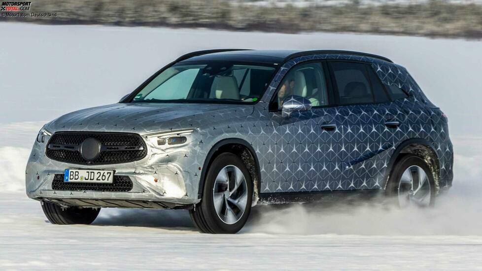 Mercedes GLC (2022) als Prototyp bei der Wintererprobung