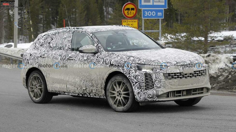 Audi Q5 (2023) erstmals als Erlkönig erwischt