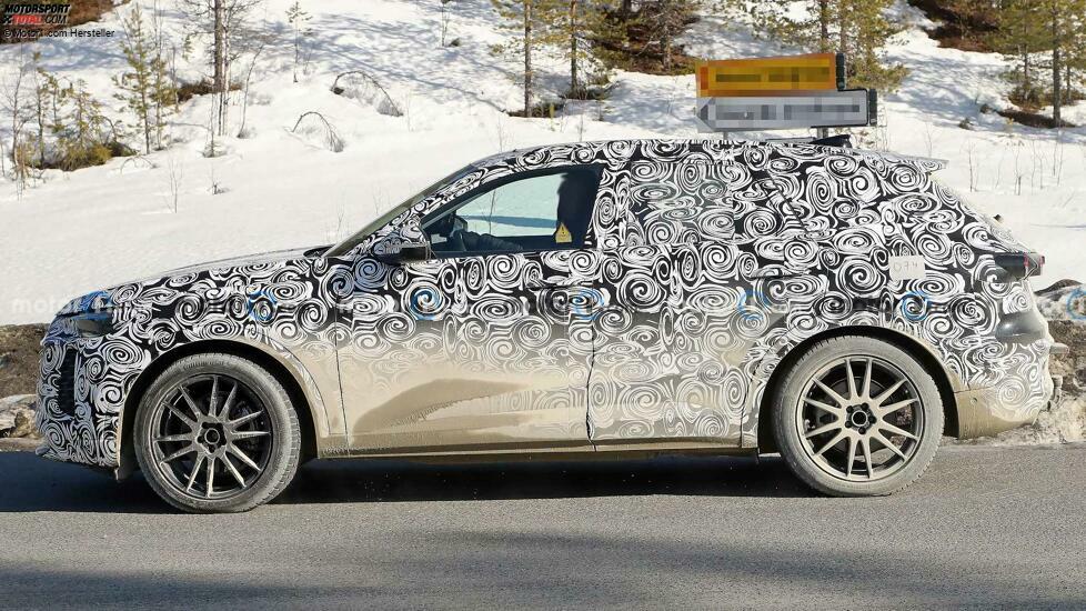 Audi Q5 (2023) erstmals als Erlkönig erwischt