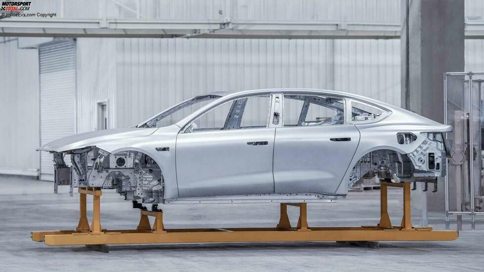 Erste Rohkarosserie des Nio ET7 produziert