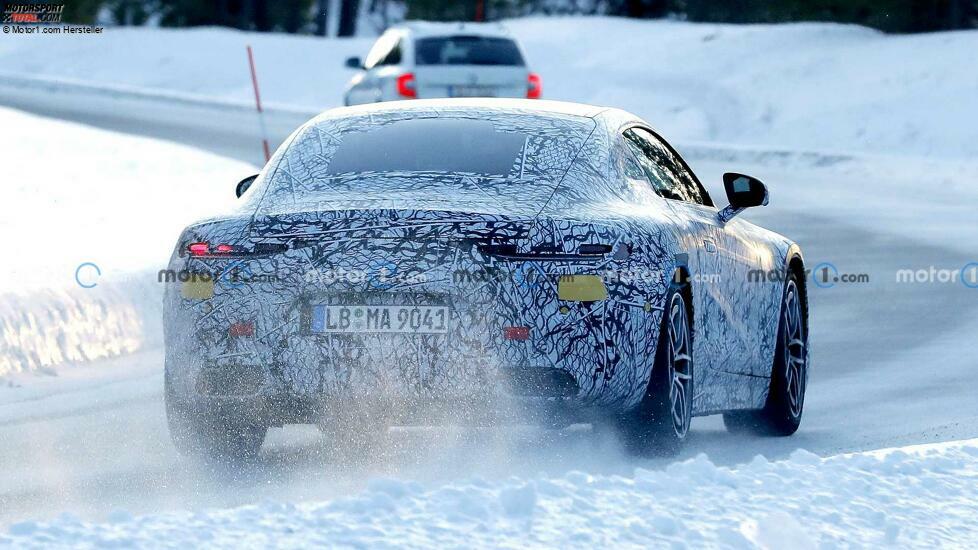 Mercedes-AMG GT Coupé (2023) auf ersten Erlkönigfotos