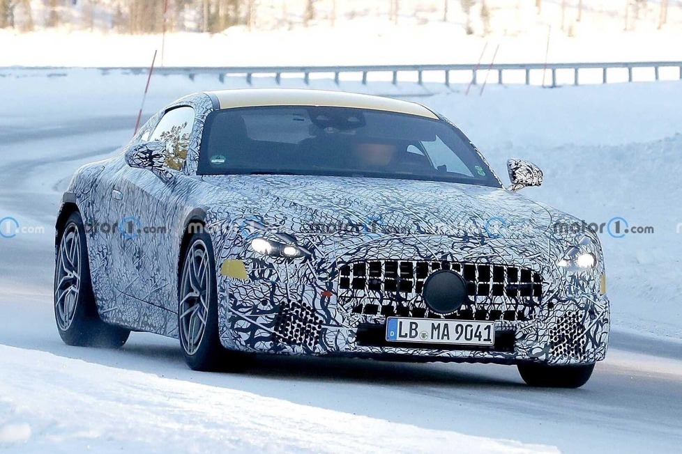 Der V8 klingt schon nicht so verkehrt