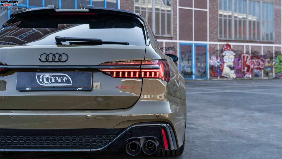 Audi RS6 Avant Tactical Green von ABT