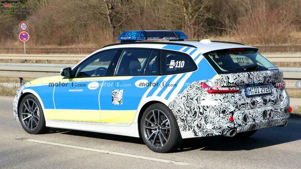 BMW 3er Touring LCI (2022) als deutsches Polizeiauto erwischt