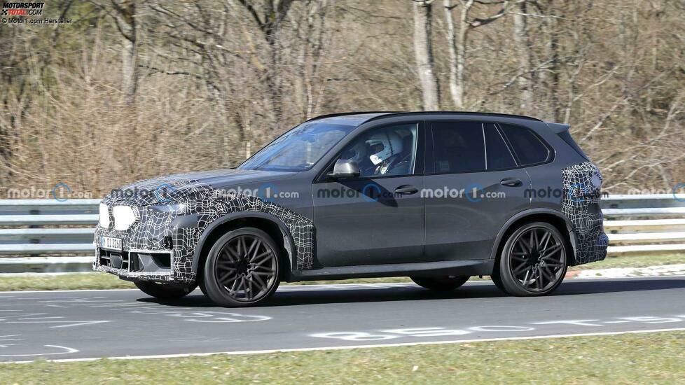 BMW X5 M (2023) als Erlkönig auf dem Nürburgring