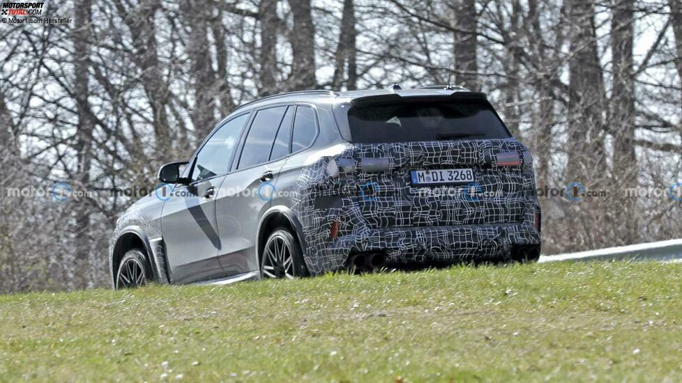 BMW X5 M (2023) als Erlkönig auf dem Nürburgring