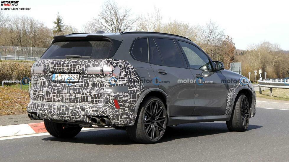 BMW X5 M (2023) als Erlkönig auf dem Nürburgring