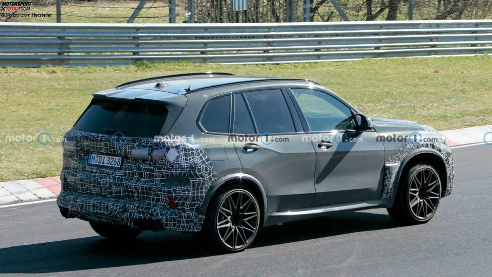 BMW X5 M (2023) als Erlkönig auf dem Nürburgring