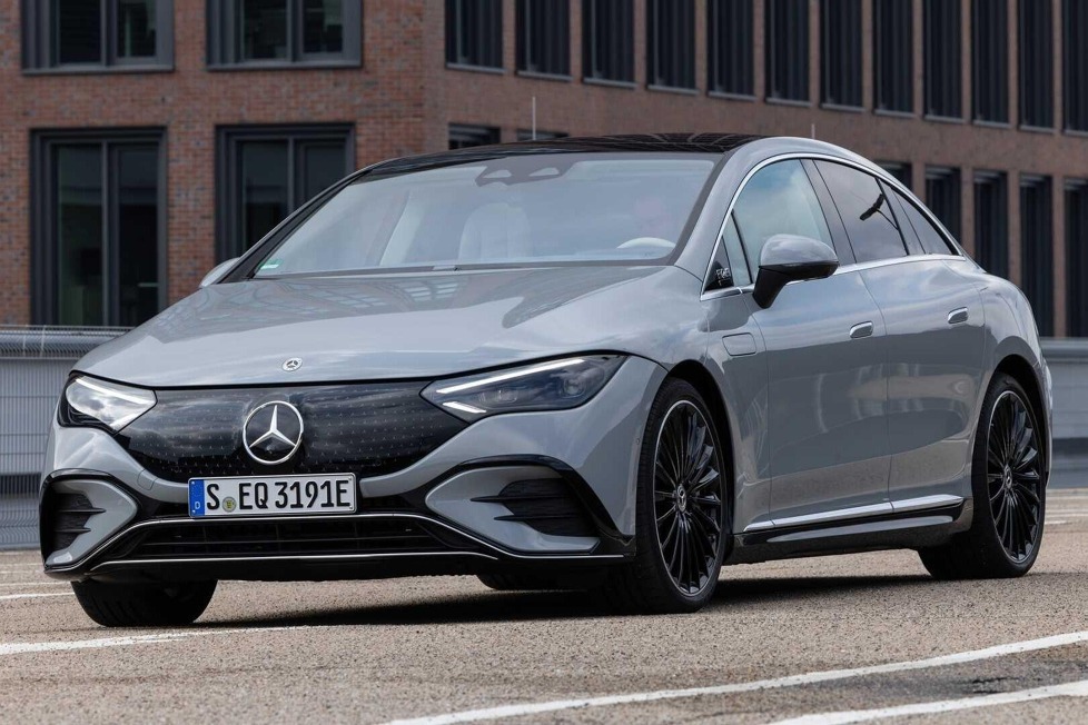 Die neue Elektro-Mittelklasse von Mercedes ist genauso gut wie das Flaggschiff EQS (und sieht auch besser aus)